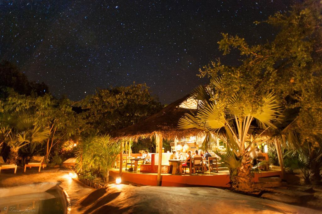 Отель Iharana Bush Camp Ambondromifehy Экстерьер фото